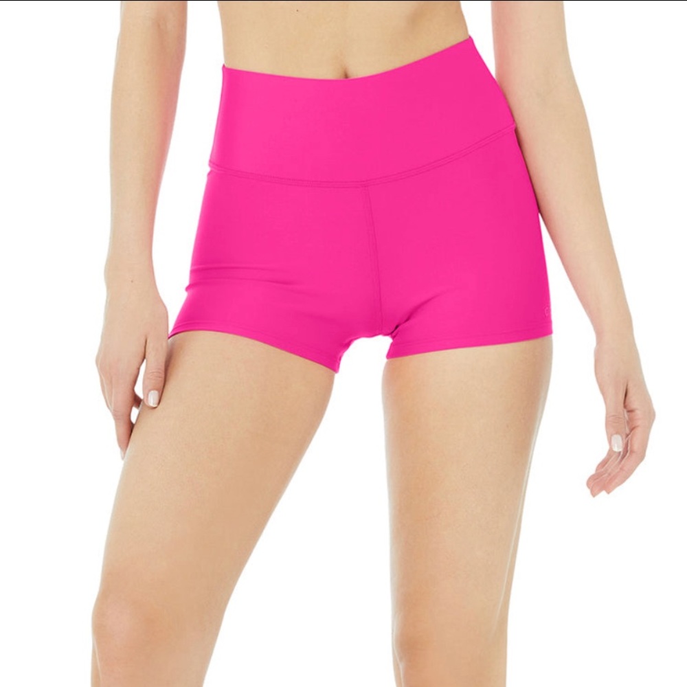 NWOT ALO Yoga Neon Pink 3” High Waist Airlift Shorts